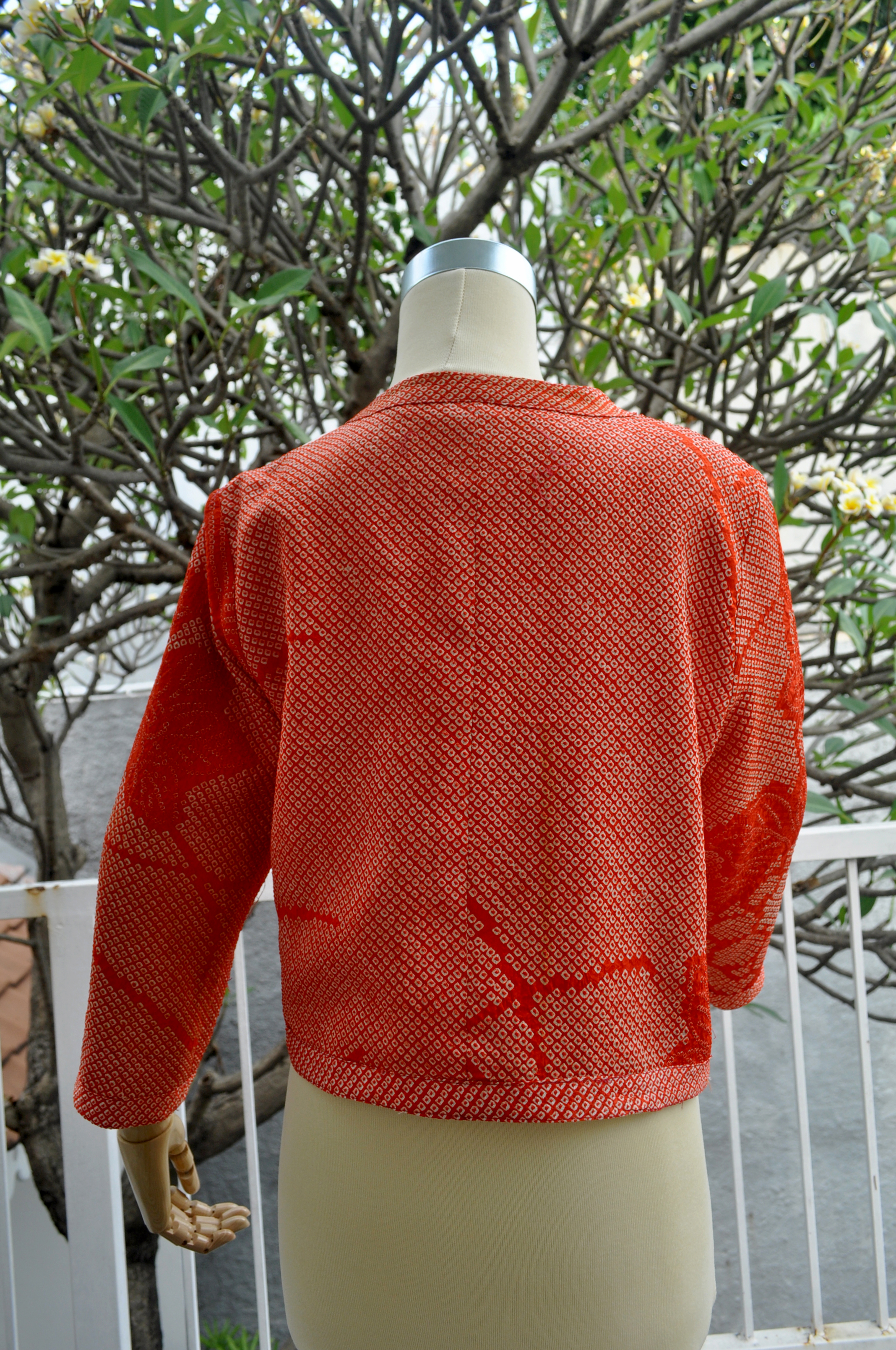 07-Outerwear Shibori Oranye #3 Outerwear Shibori Oranye #3