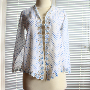 Kebaya Antik Putih Dotty Biru